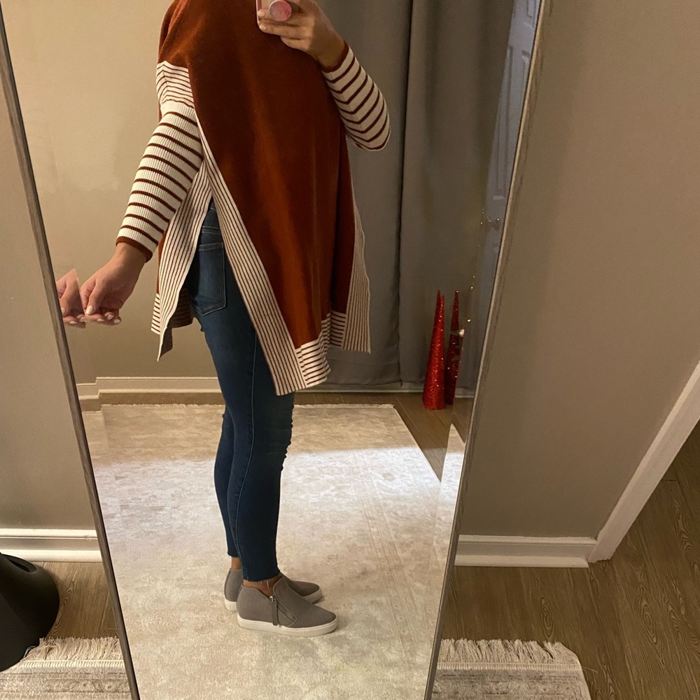 Chicwish Sweater - Picture 2 of 4